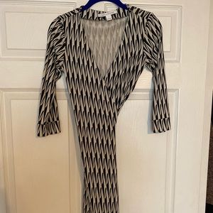 Classic Diane von Fursetnberg Midi Wrap Dress